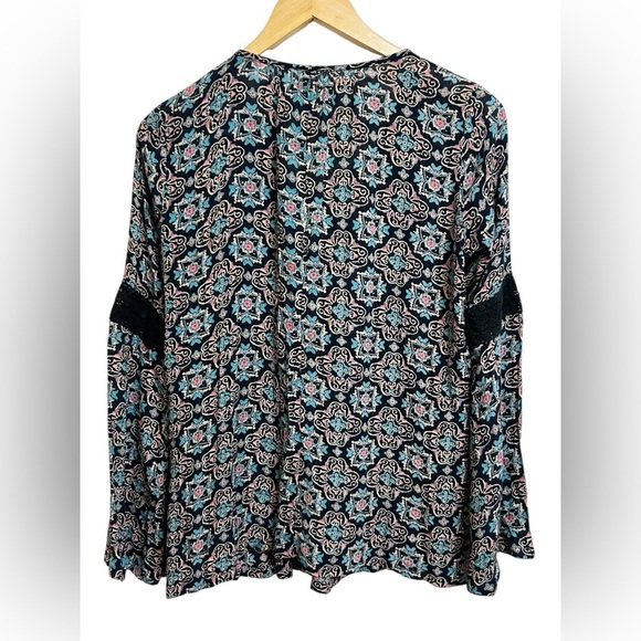 Hollister Boho Floral Peasant Top Lace Detail Long Sleeve Blouse Size Small NWT - Picture 6 of 7
